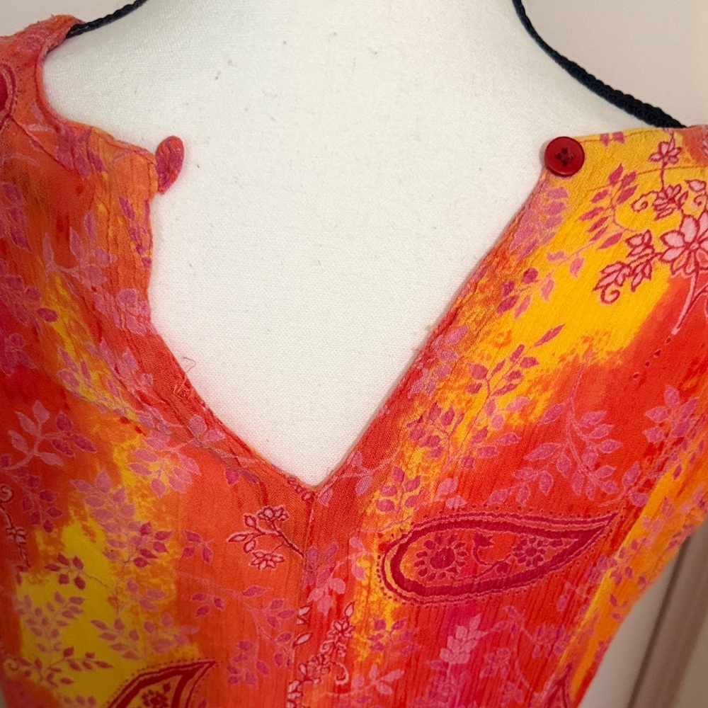 Elegant Paisley Maxi Dress in Orange and Pink - Picture 3 of 12